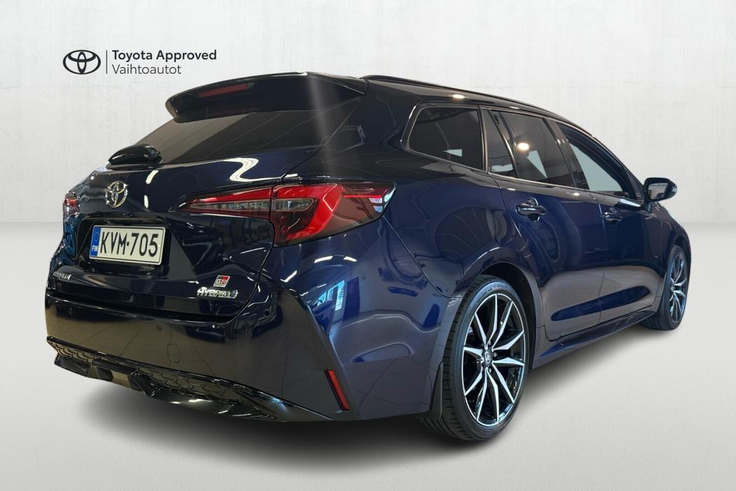 TOYOTA Corolla 2023