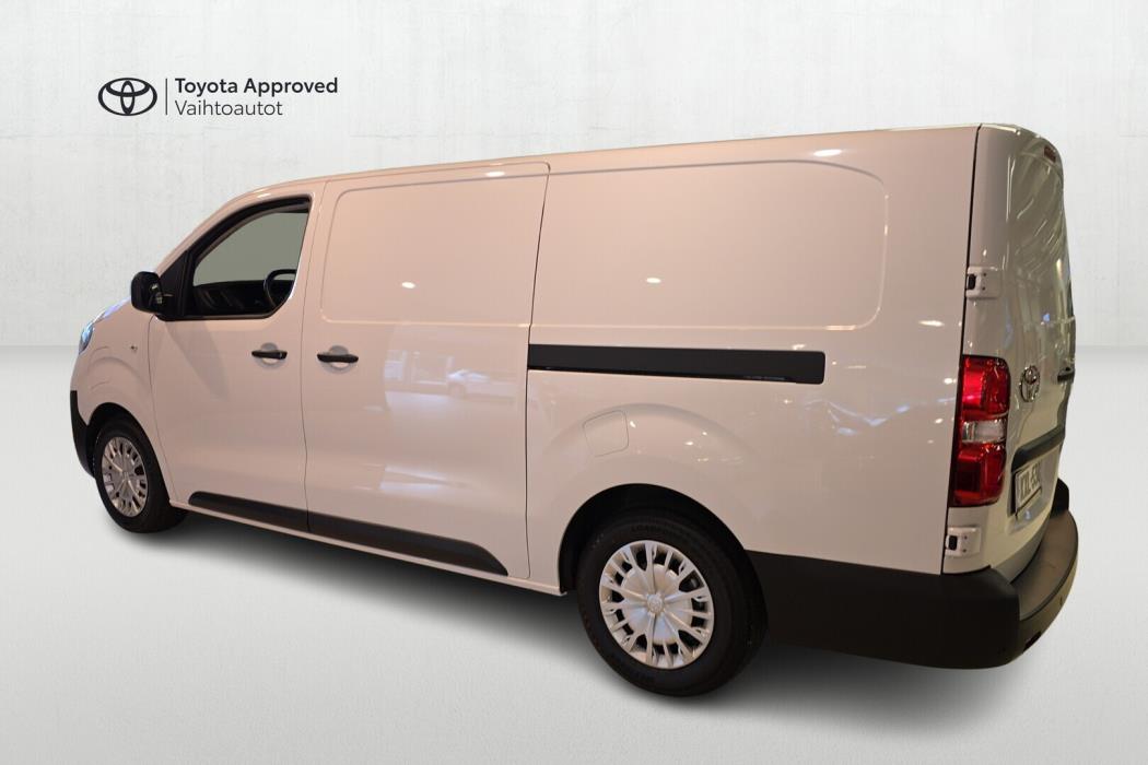 TOYOTA PROACE 2025