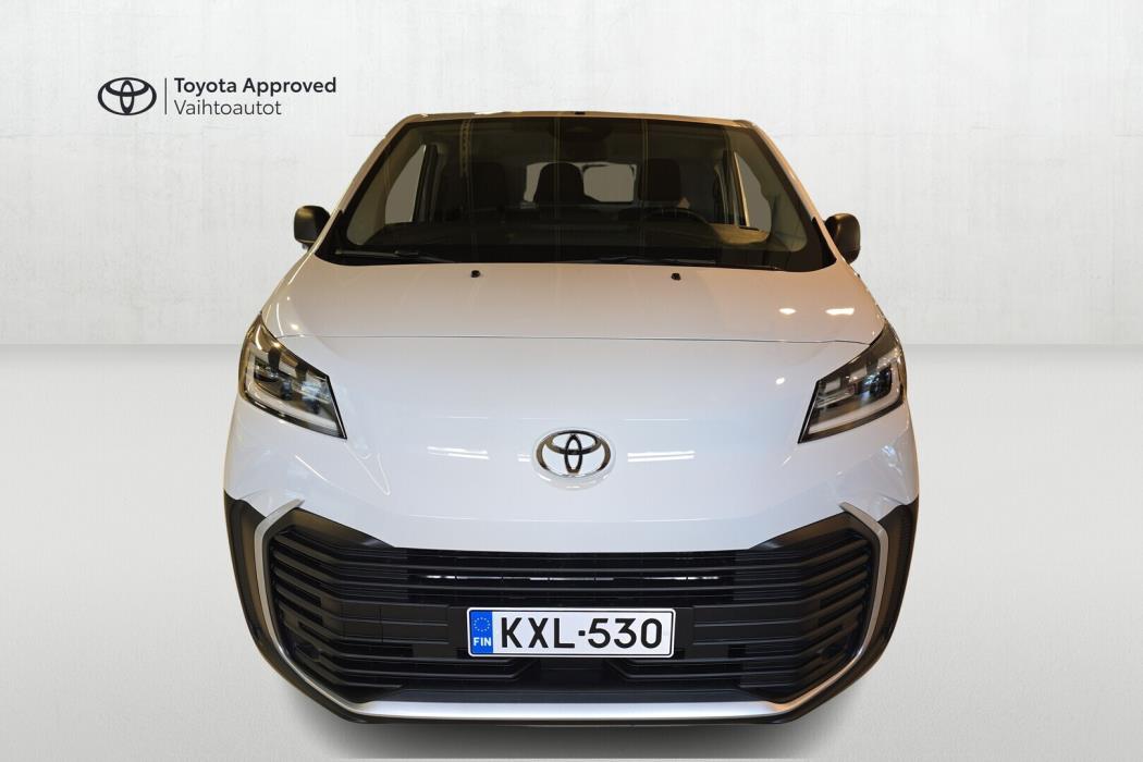 TOYOTA PROACE 2025