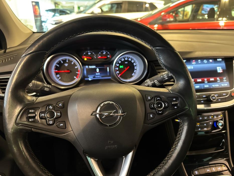 OPEL Astra 2017