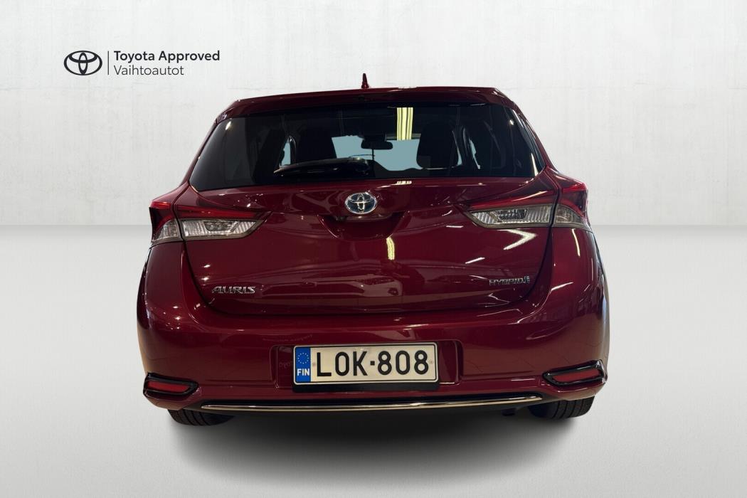 TOYOTA Auris 2018