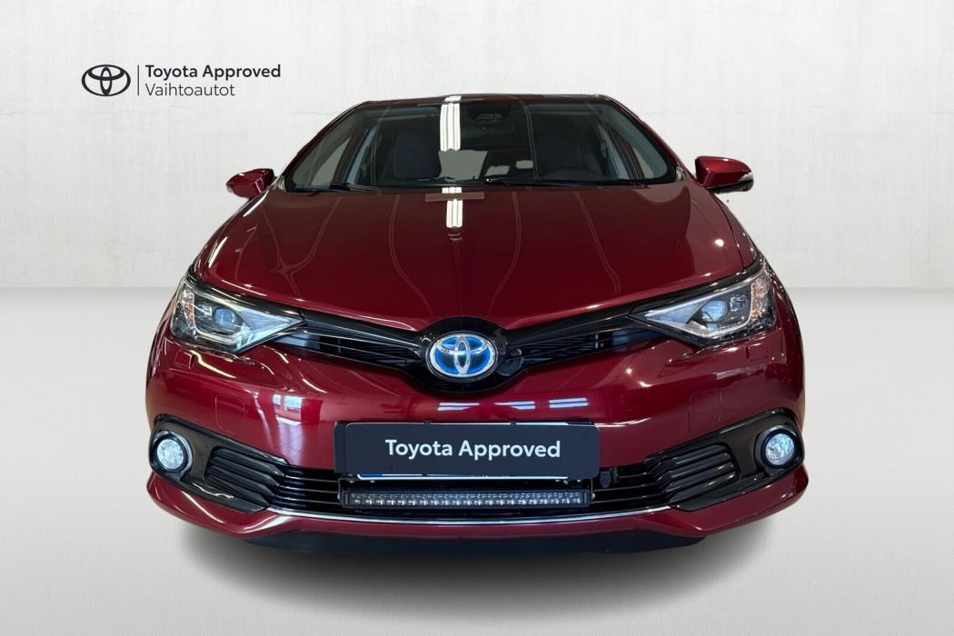 TOYOTA Auris 2018