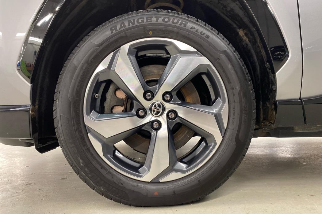 TOYOTA RAV4 2020