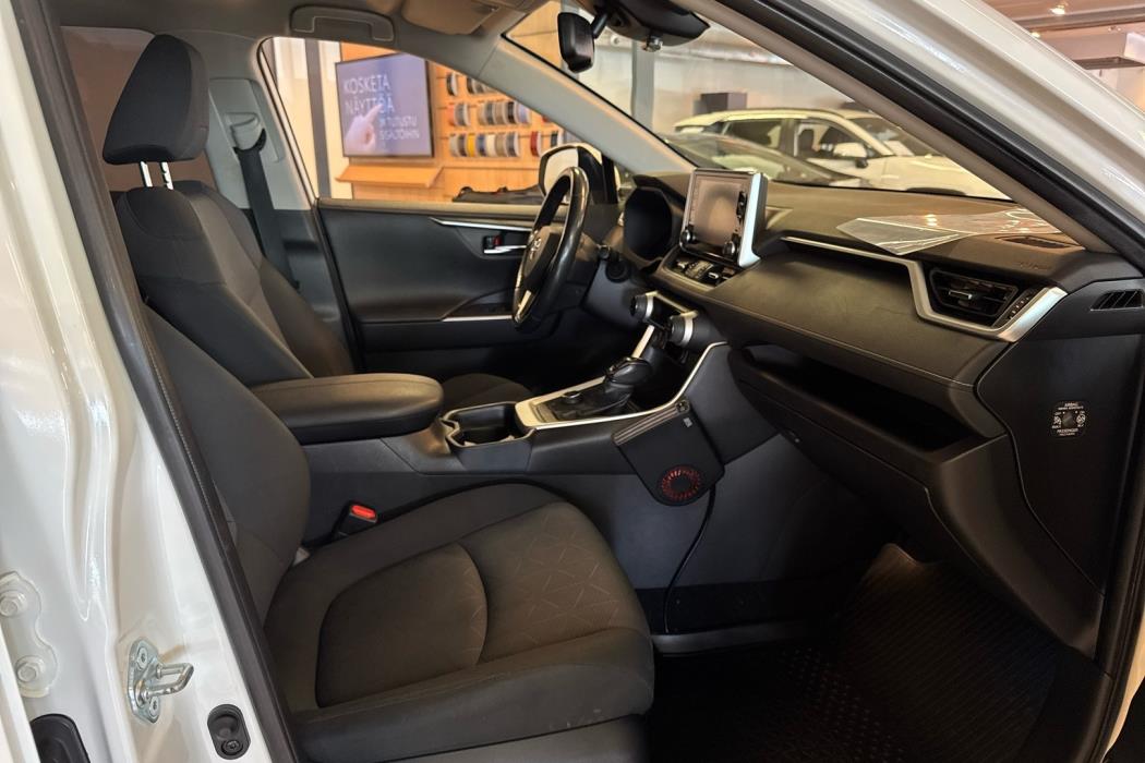 TOYOTA RAV4 2019