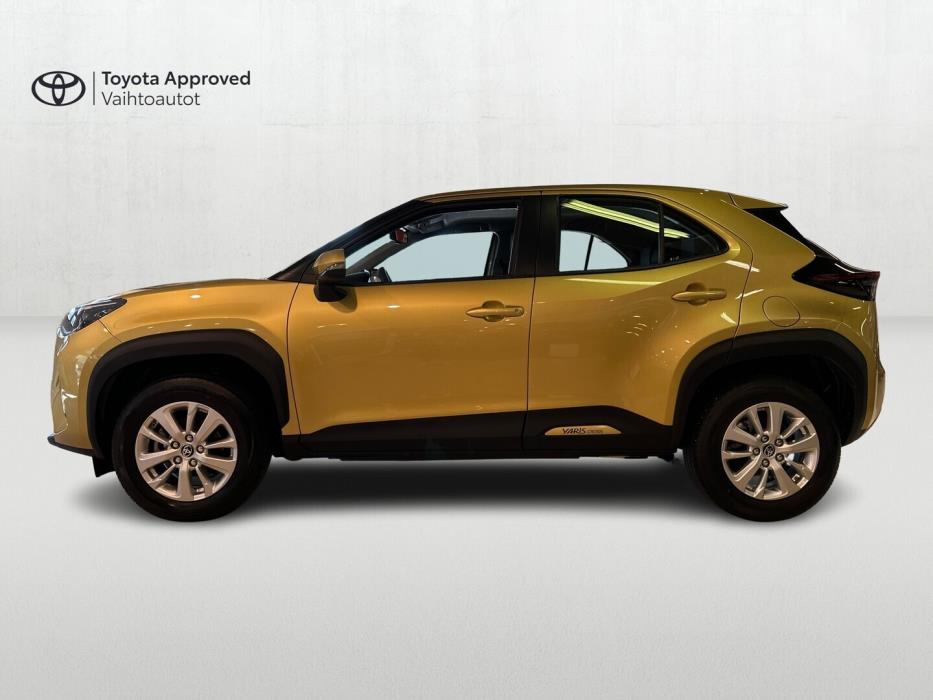 TOYOTA Yaris Cross 2023