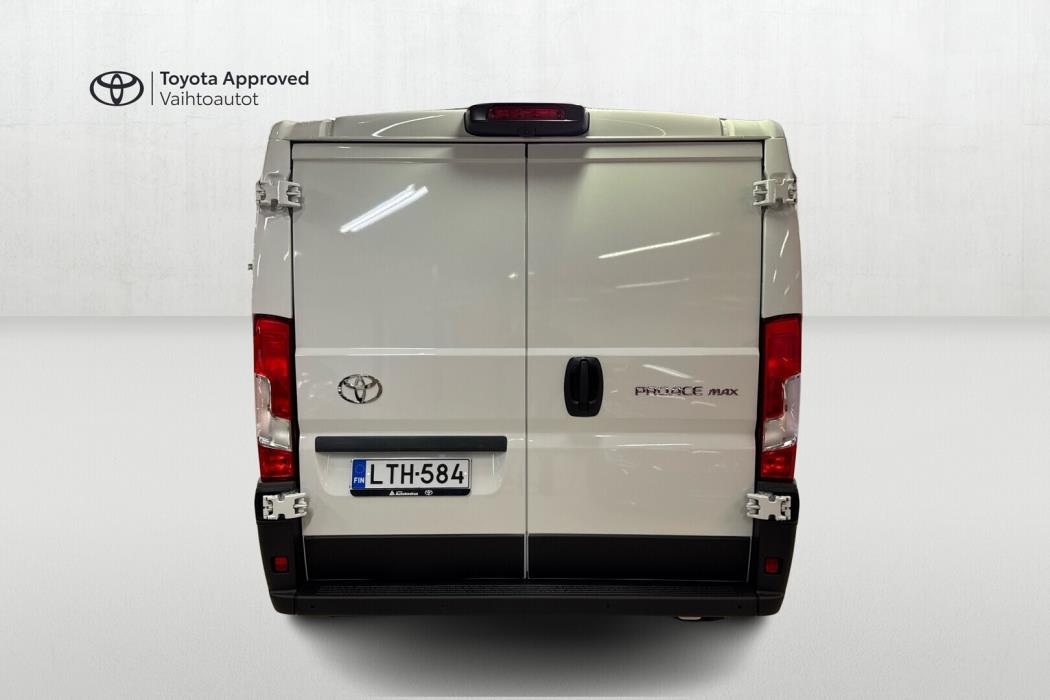 TOYOTA Proace MAX 2025