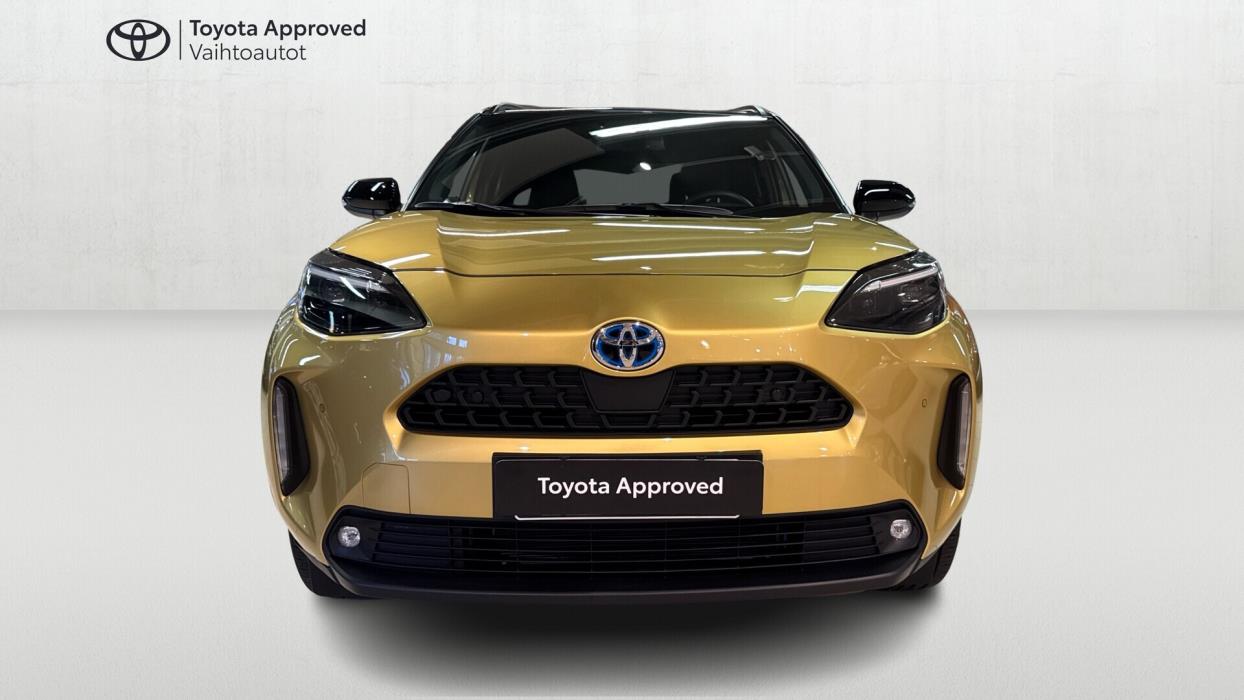 TOYOTA Yaris Cross 2024