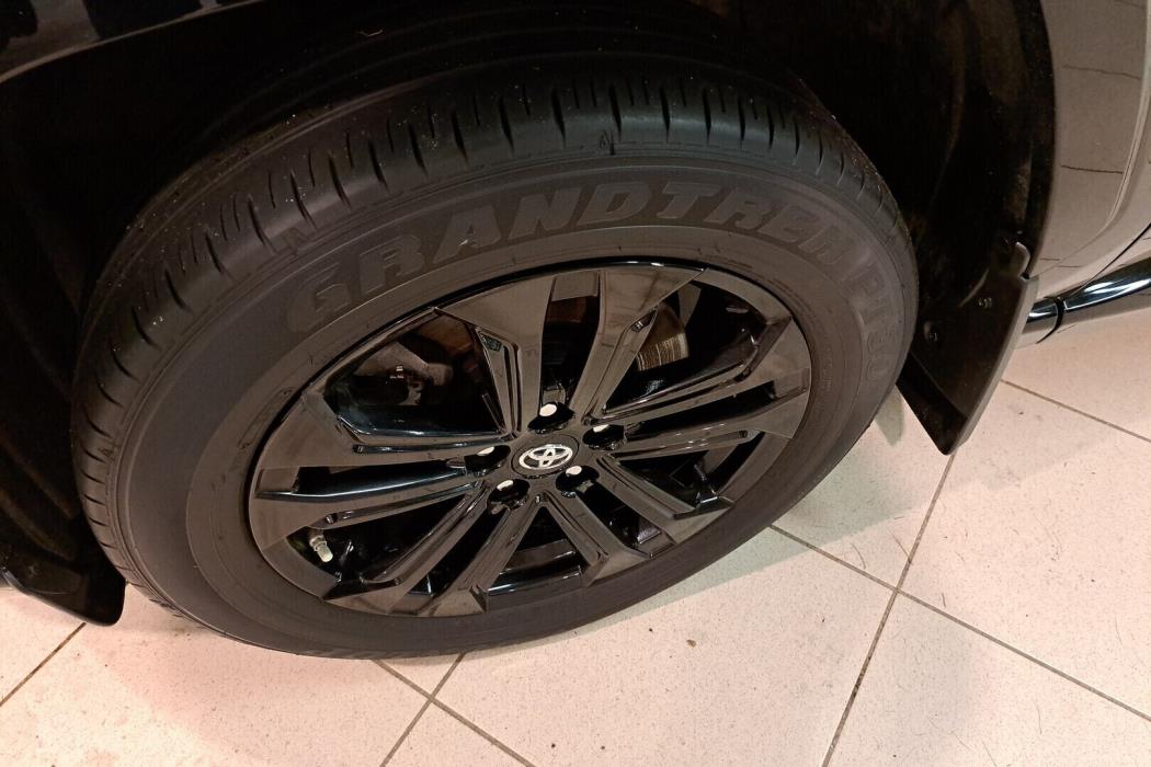 TOYOTA RAV4 2021