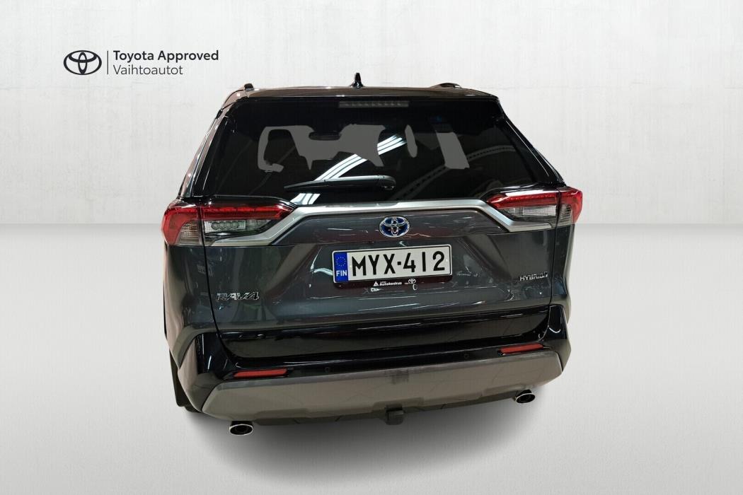 TOYOTA RAV4 2021