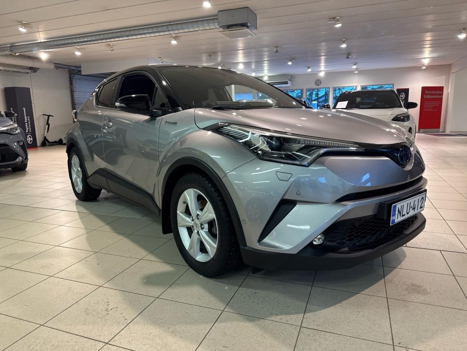 TOYOTA C-HR 2019