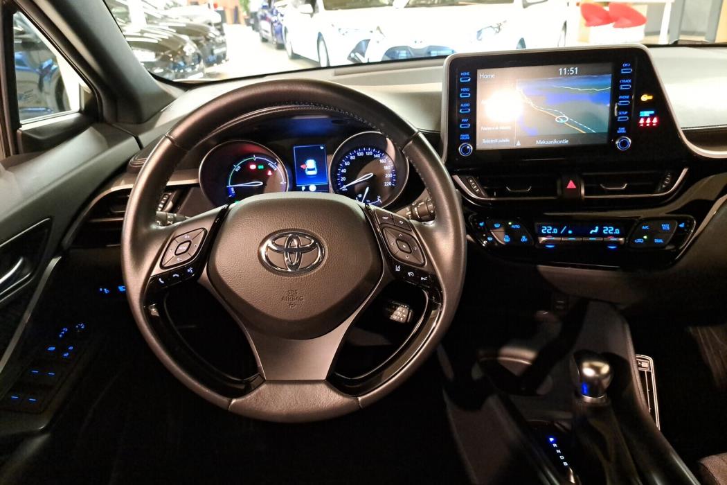 TOYOTA C-HR 2021