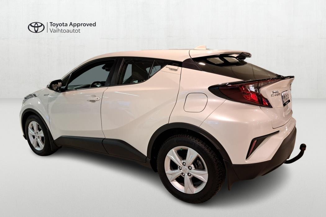 TOYOTA C-HR 2021
