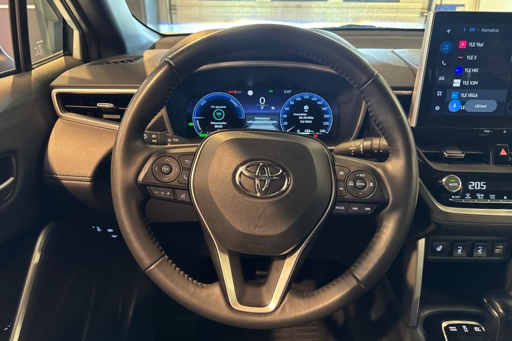 TOYOTA Corolla Cross 2022