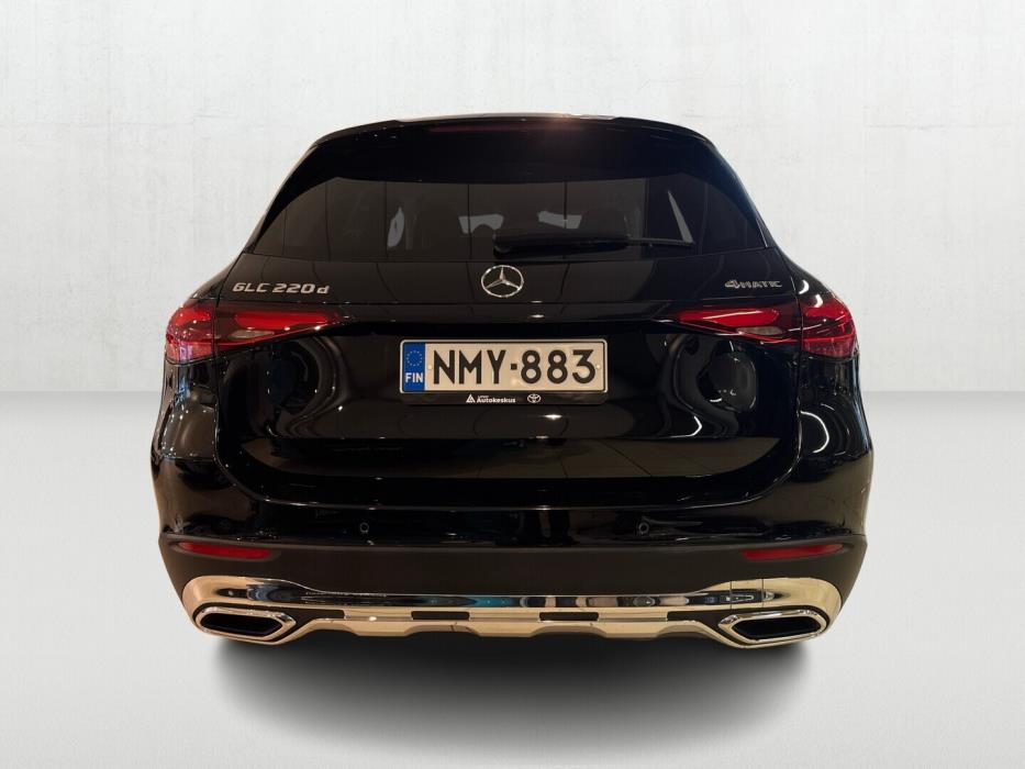 MERCEDES-BENZ GLC 2022