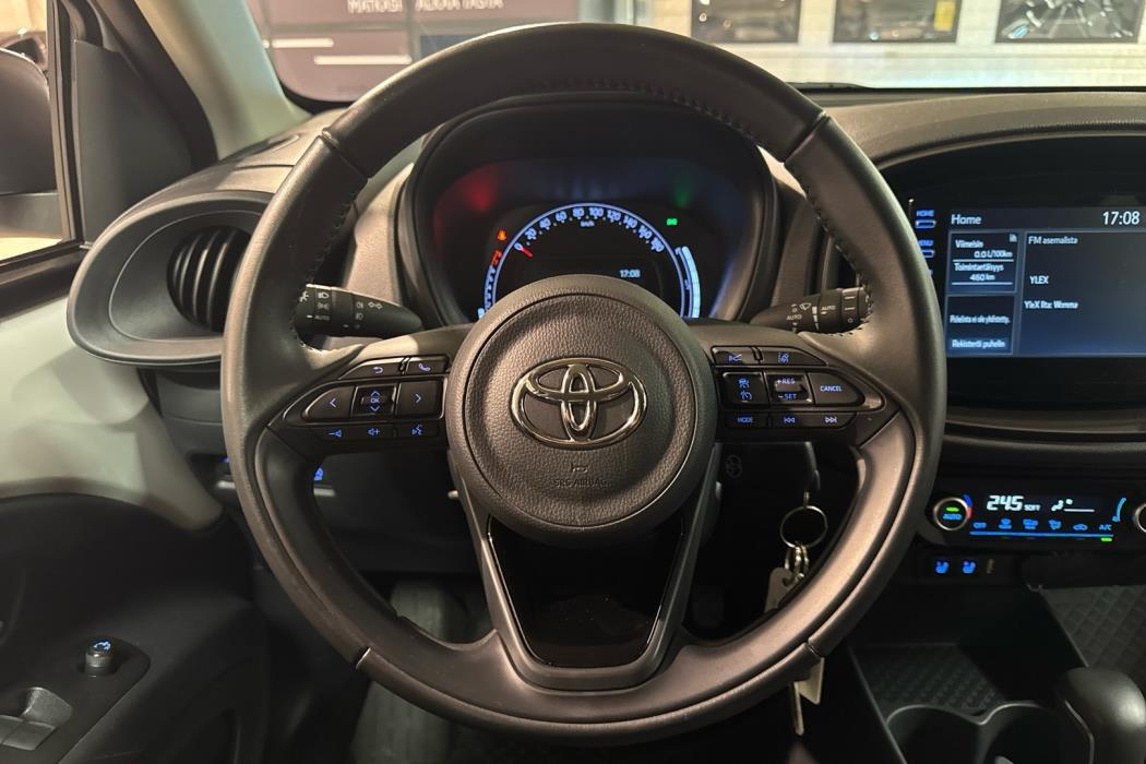 TOYOTA Aygo X 2023