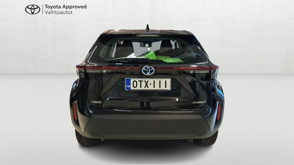 TOYOTA Yaris Cross 2024