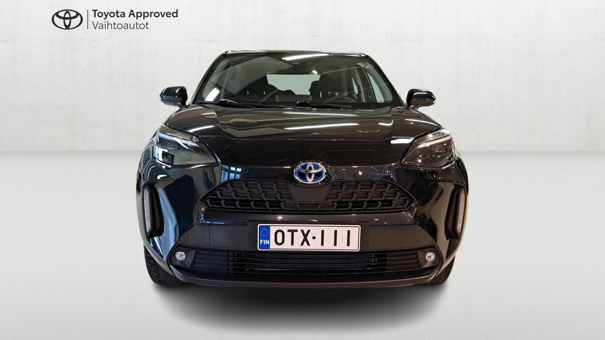 TOYOTA Yaris Cross 2024