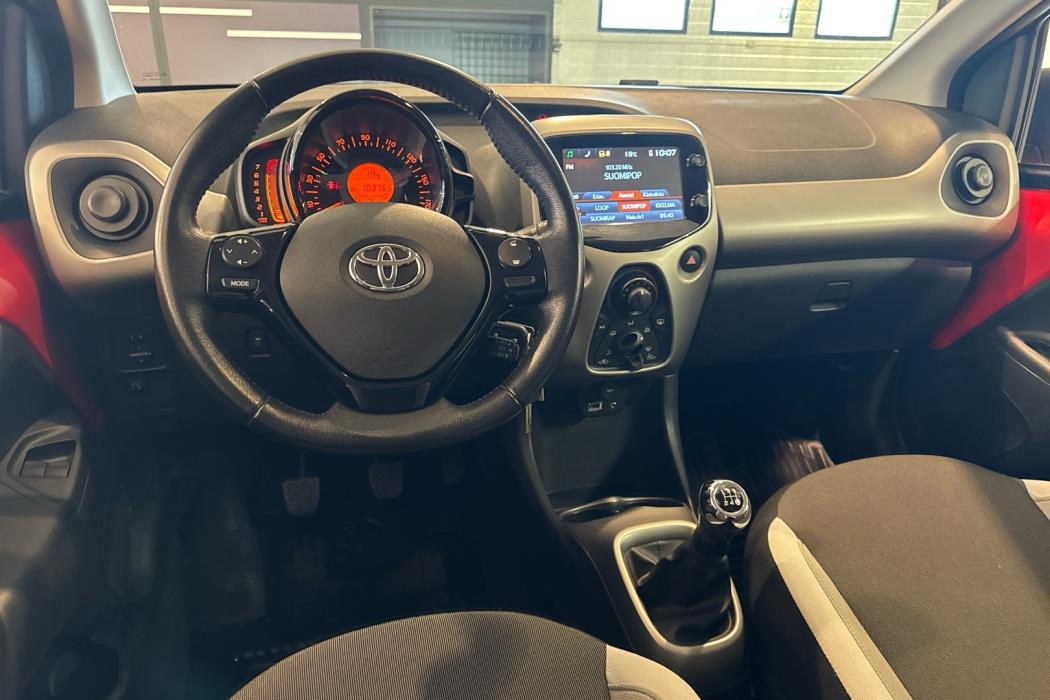TOYOTA AYGO 2017