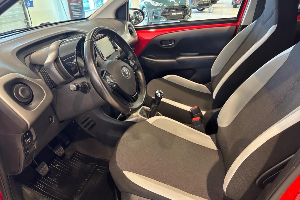 TOYOTA AYGO 2017