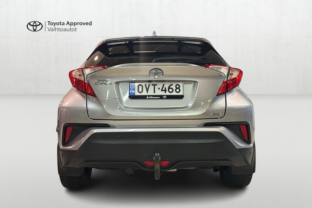 TOYOTA C-HR 2017