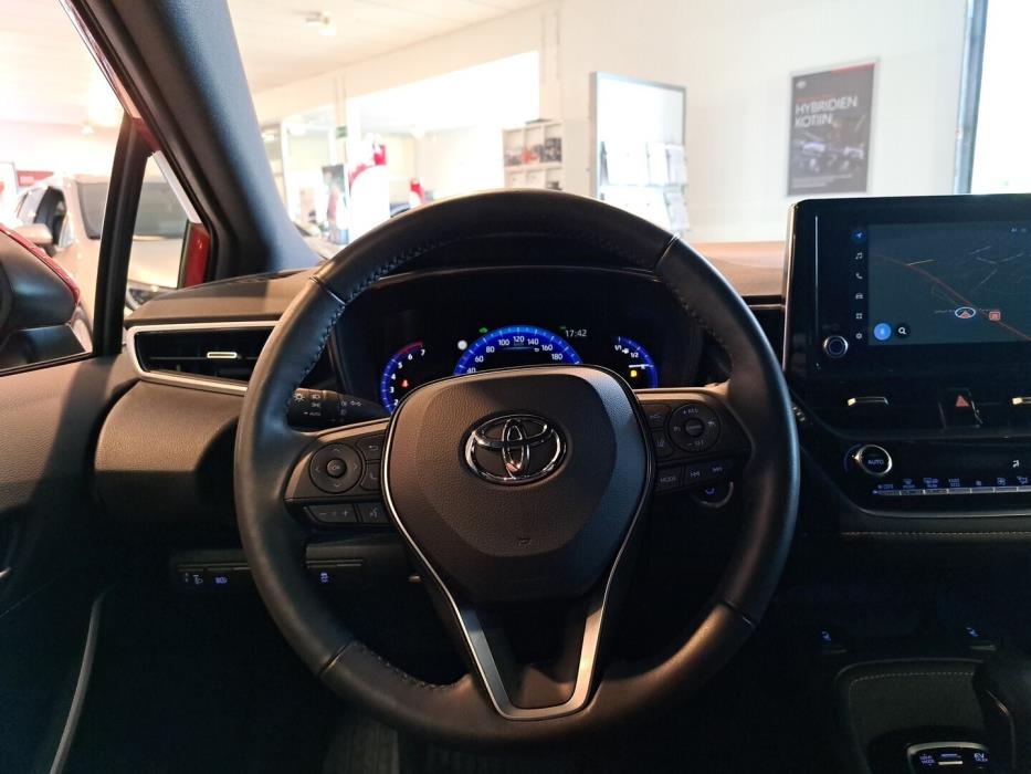 TOYOTA Corolla 2023