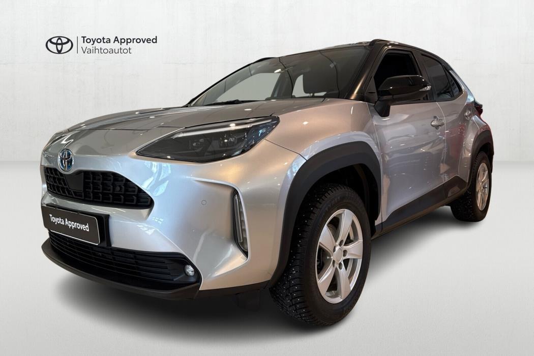 TOYOTA Yaris Cross 2023