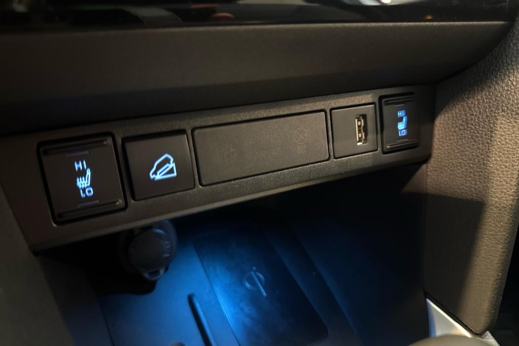 TOYOTA Yaris Cross 2023