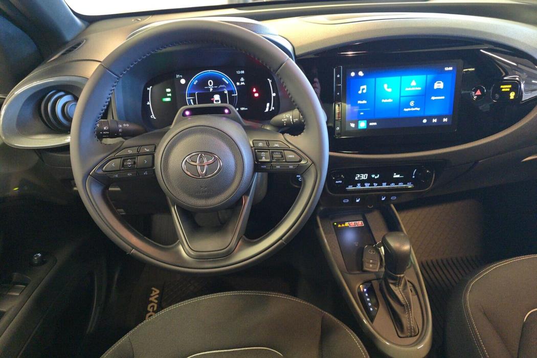 TOYOTA Aygo X 2025