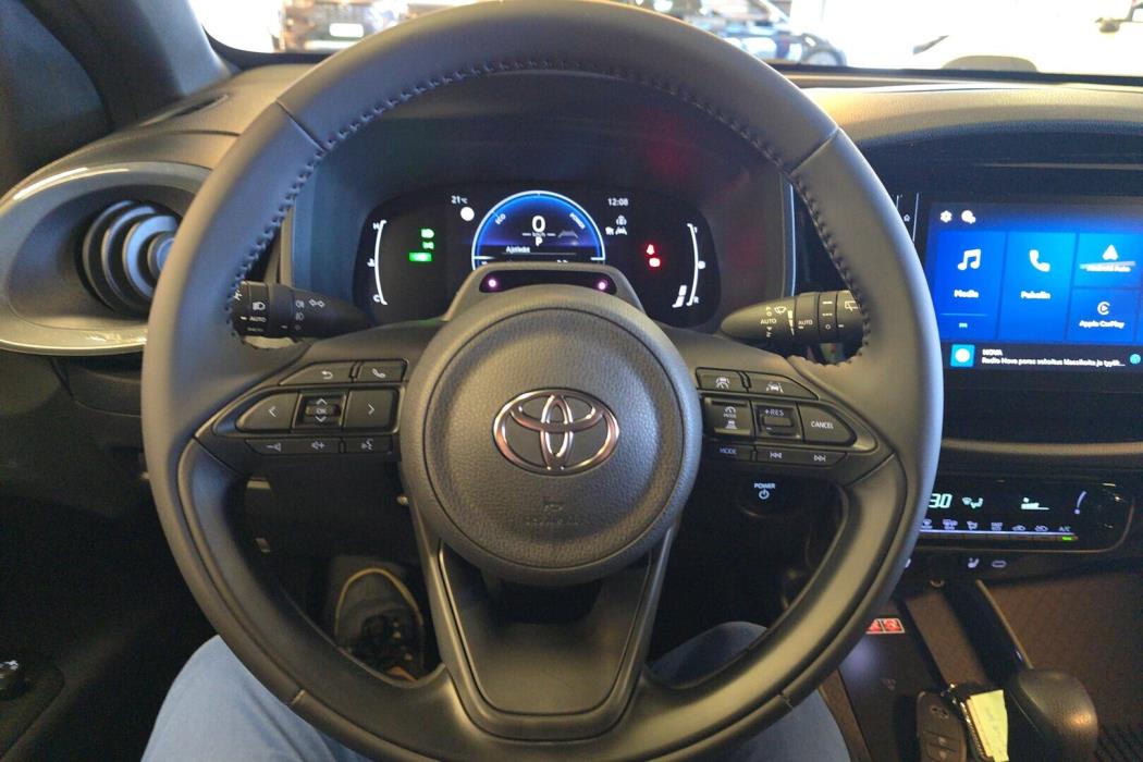 TOYOTA Aygo X 2025
