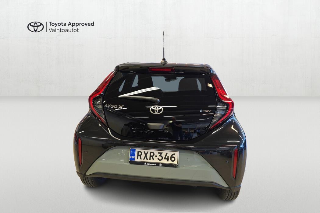 TOYOTA Aygo X 2025