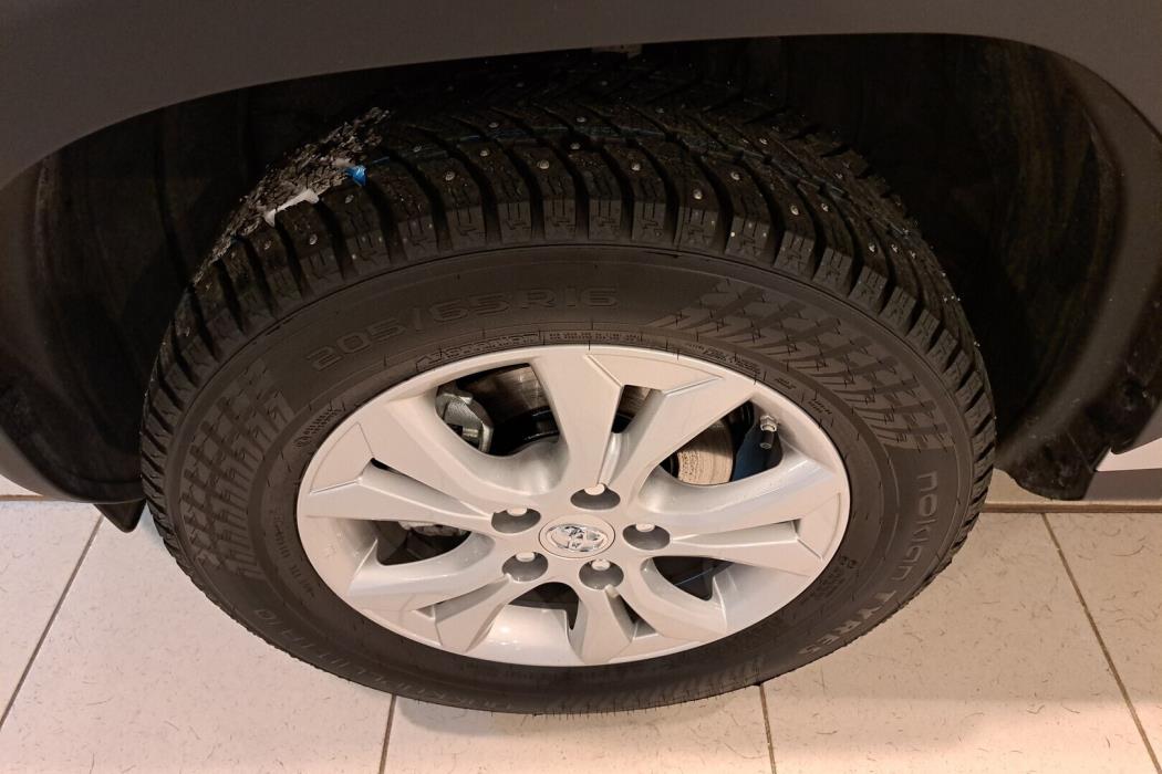 TOYOTA Yaris Cross 2025