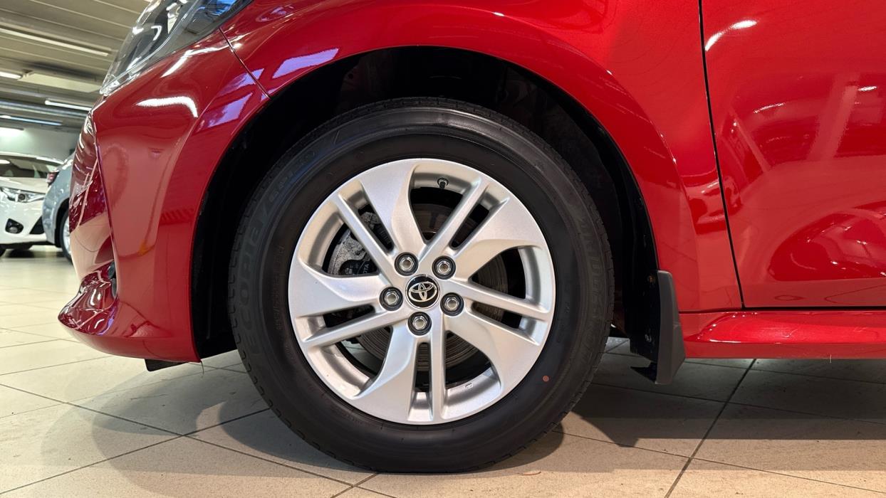 TOYOTA Yaris 2022