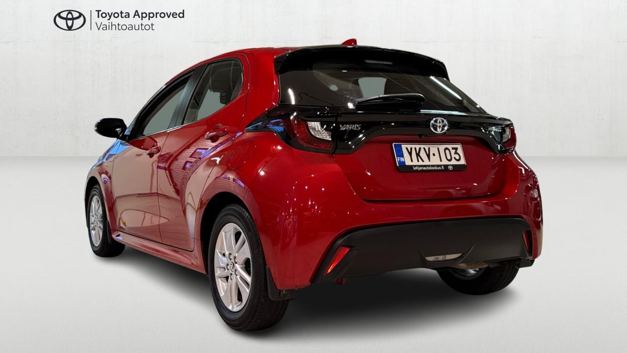 TOYOTA Yaris 2022