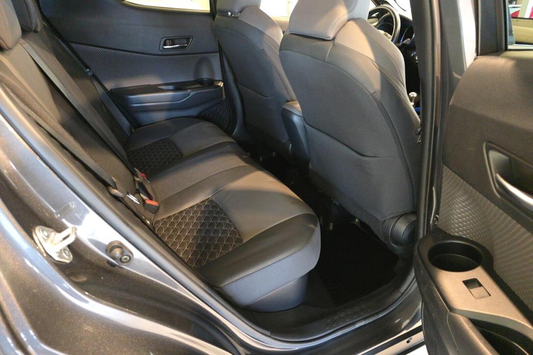 TOYOTA C-HR 2022