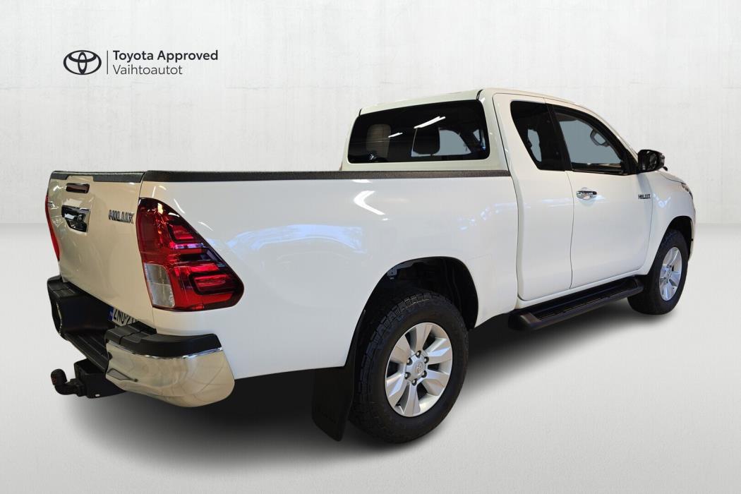TOYOTA Hilux 2020