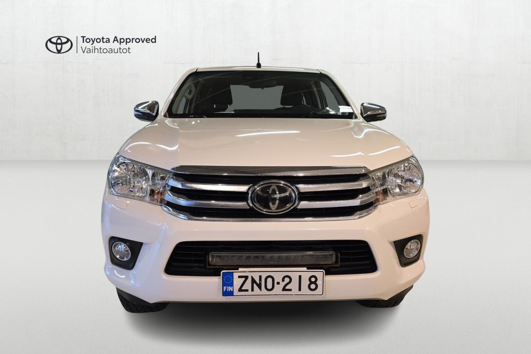 TOYOTA Hilux 2020