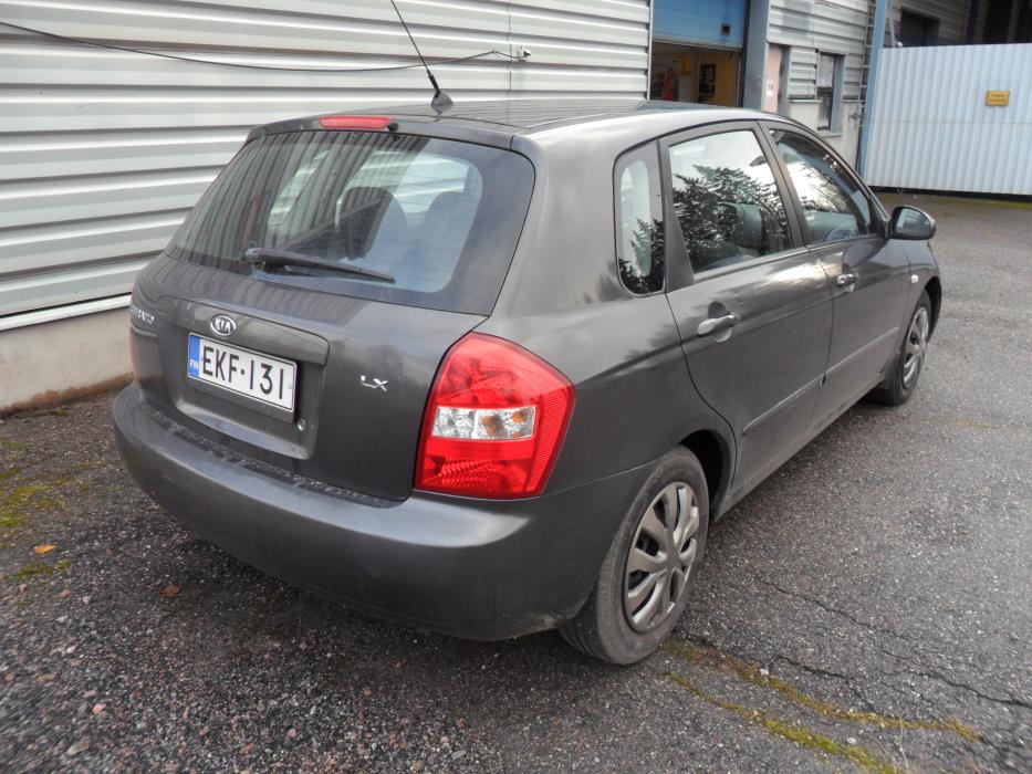 Kia Cerato 2006