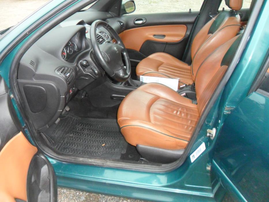 Peugeot 206 2003