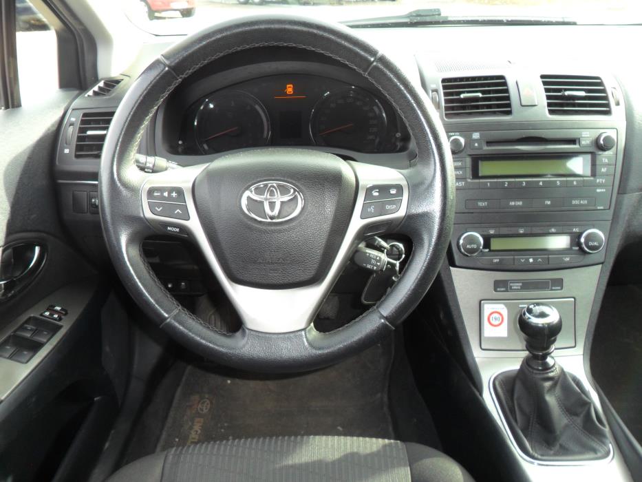 Toyota Avensis 2009