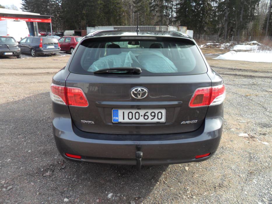 Toyota Avensis 2009