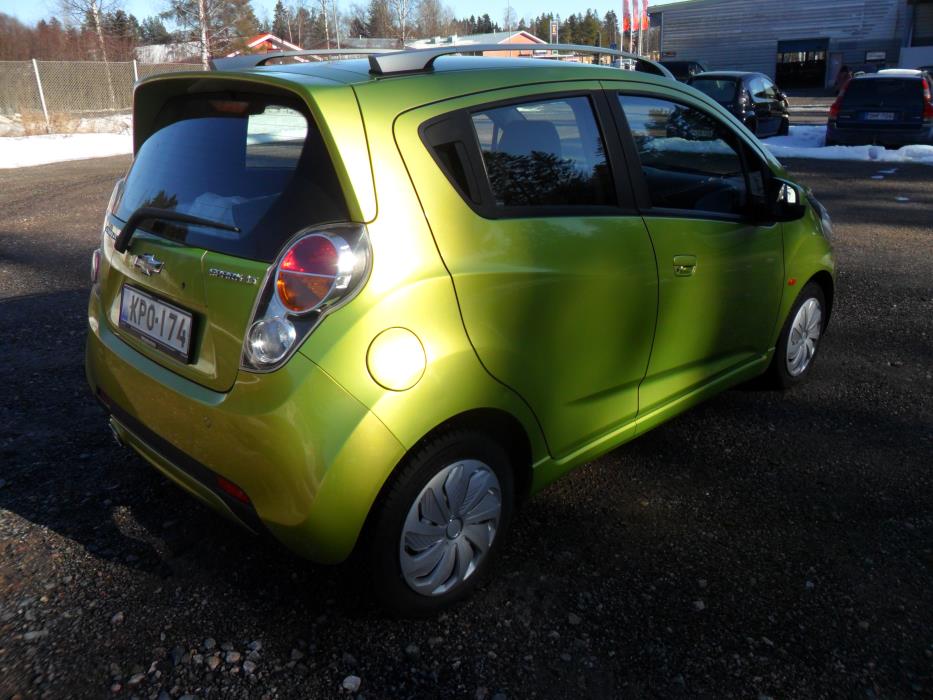 Chevrolet Spark 2011