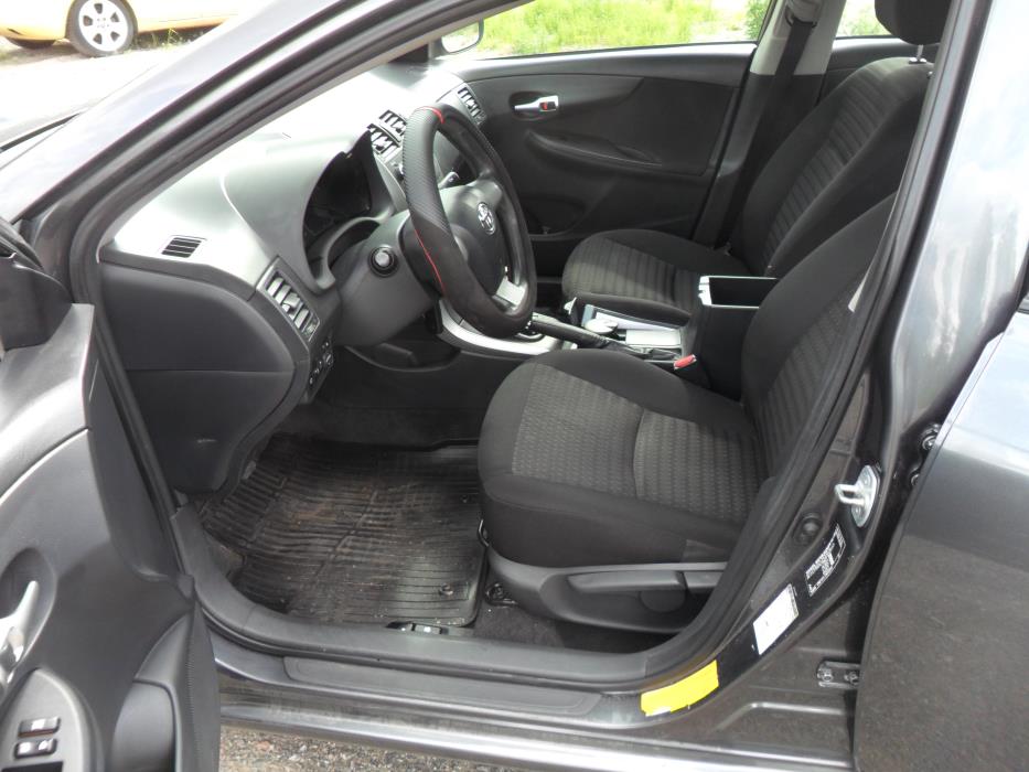Toyota Corolla 2012