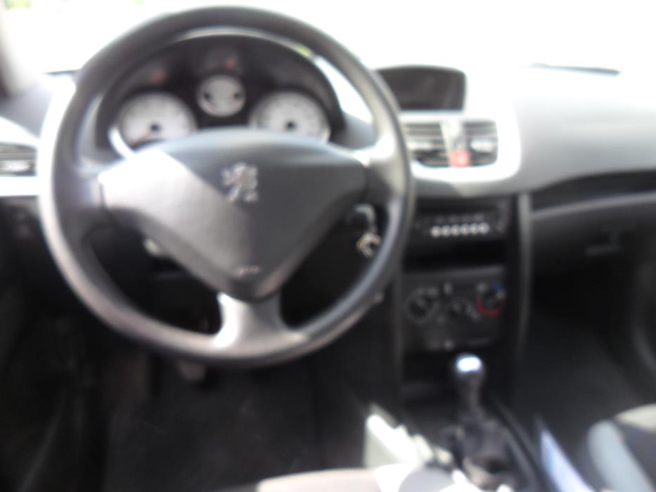 Peugeot 207 2006