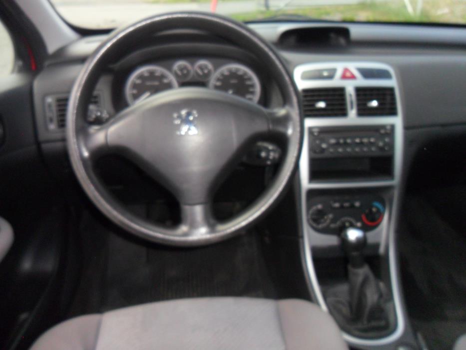 Peugeot 307 2003