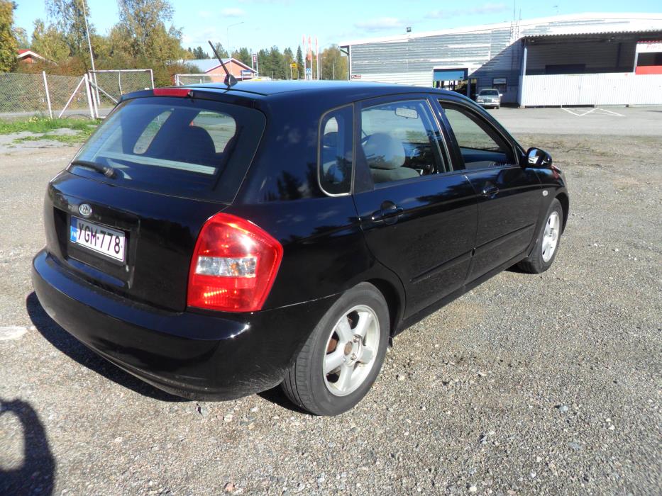 Kia Cerato 2006