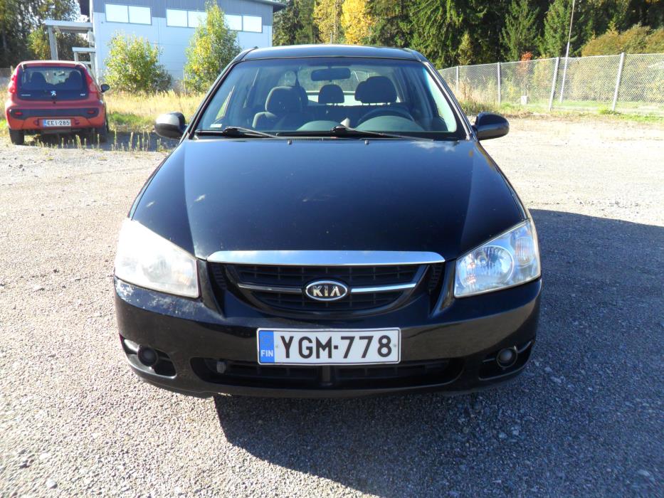 Kia Cerato 2006