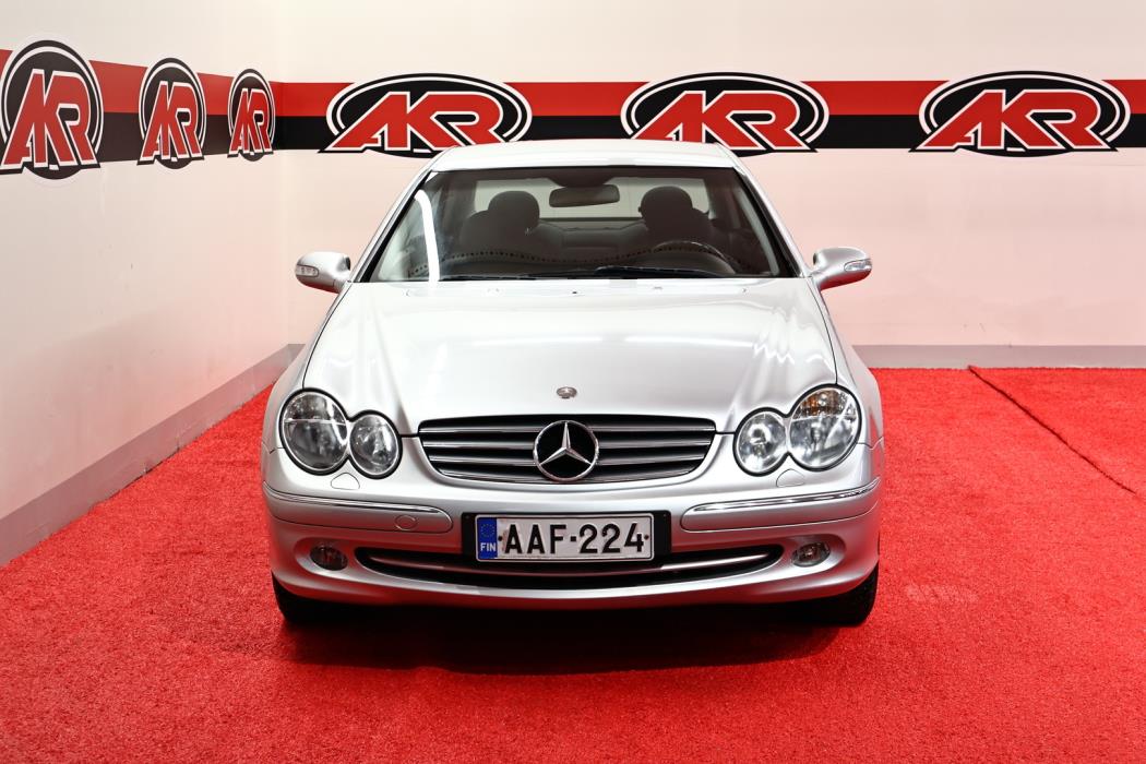 MERCEDES-BENZ CLK 2004