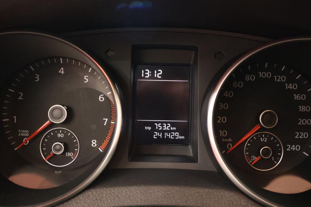 VOLKSWAGEN Golf 2009