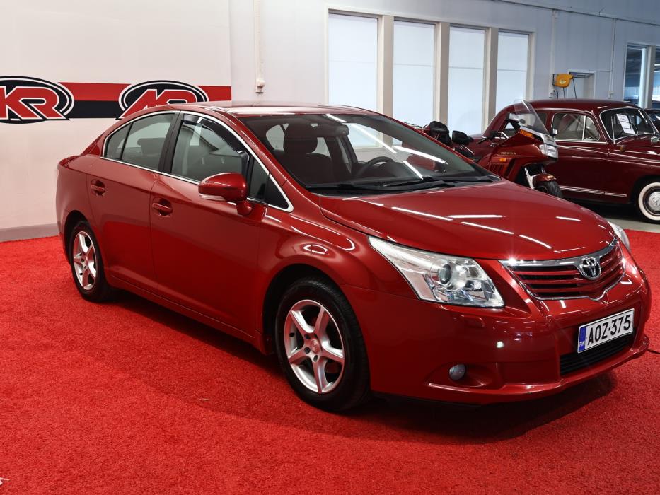 TOYOTA Avensis 2010