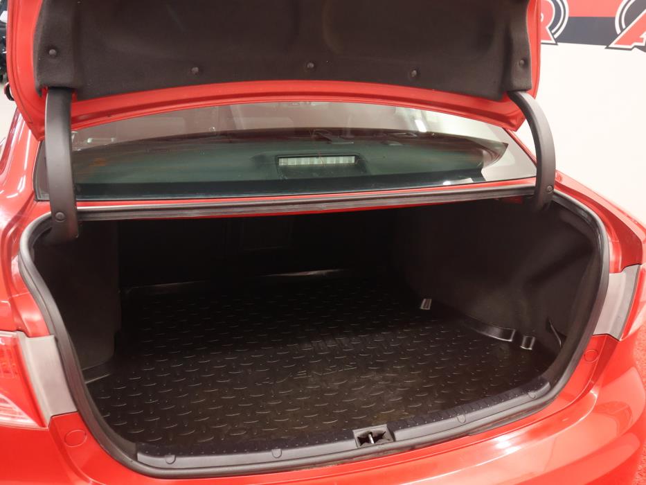 TOYOTA Avensis 2010
